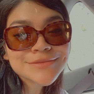 Meet your Posher, Jazerah